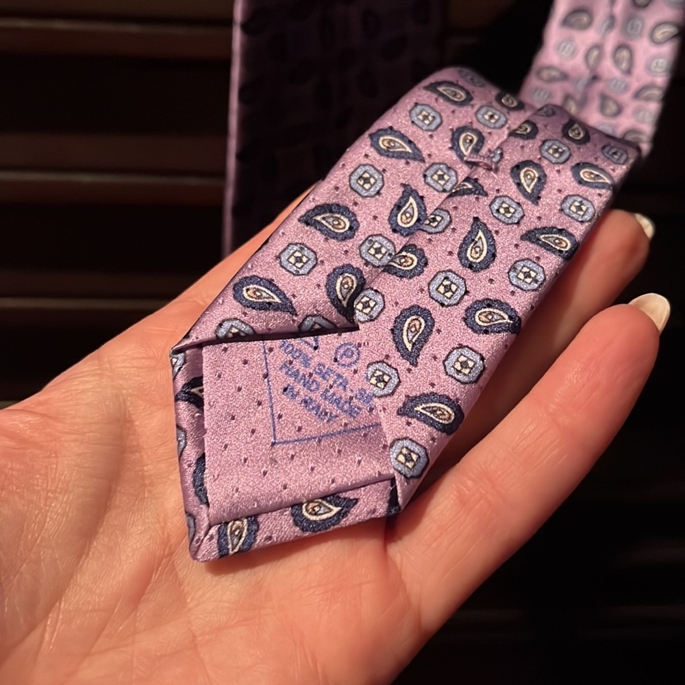 BRIONI SILK TIE HANDMADE IN ITALY PURPLE Navy Paisley Print Neck Tie 💜
